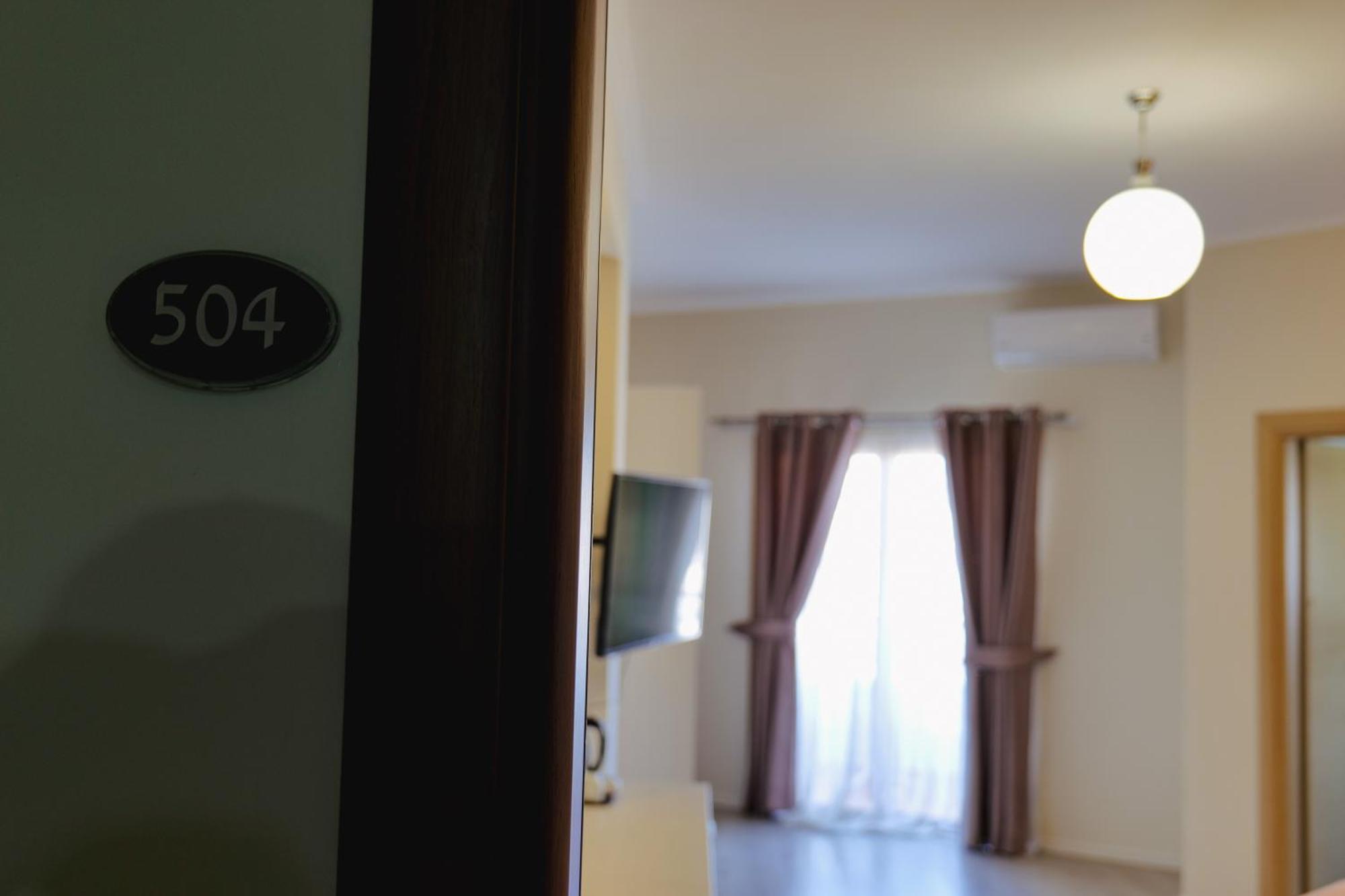 Hotel Mediterrane Sarandë Eksteriør bilde